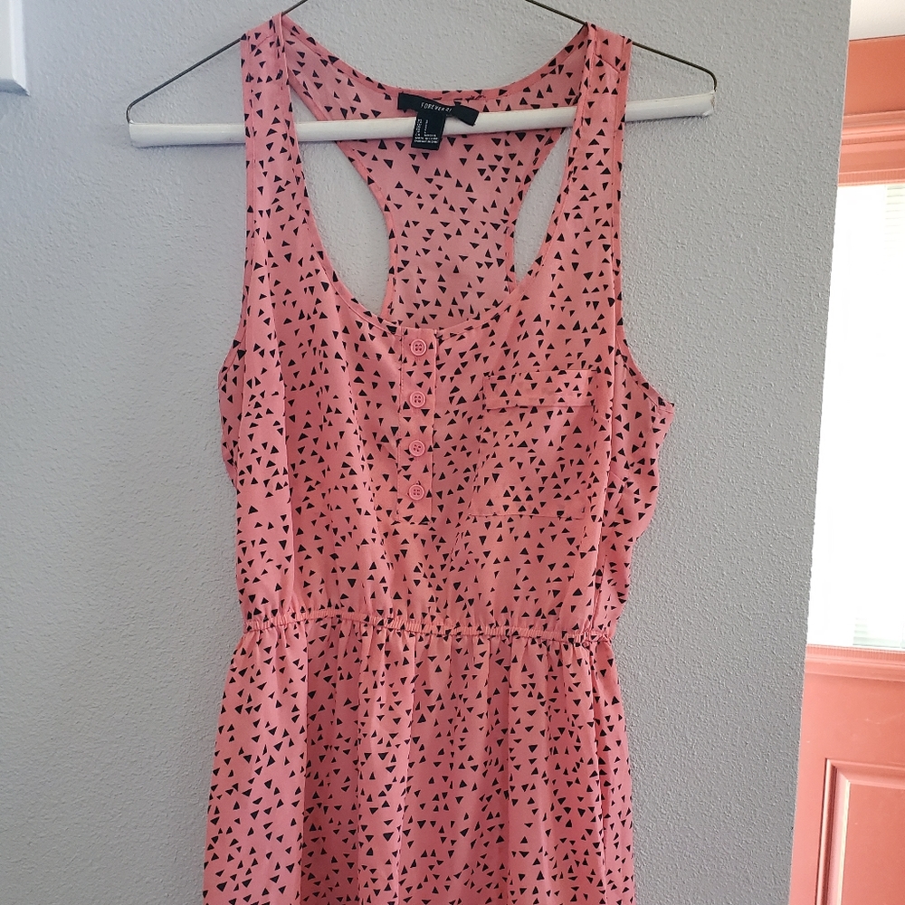 Cute Pink and Black Dress with Triangle Pattern